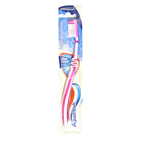 Aqua Fresh Clean Control [M] Toothbrush 1Pcs